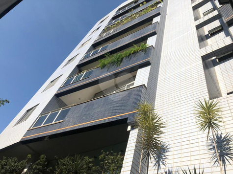 Edifício Residencial Volendan