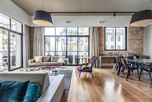 GRAND LOFT II