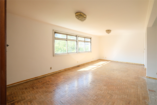 Edifício Maria Luiza