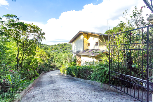 Venda Condomínio Taboão Da Serra Condomínio Iolanda 1
