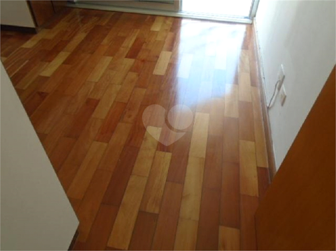 RESIDENCIAL DI MAURO
