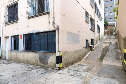 CONDOMÍNIO QUINTO ANDAR - 30441-055 - 649