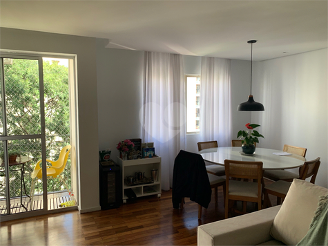 Condomínio Maison Rosseau e Renoir