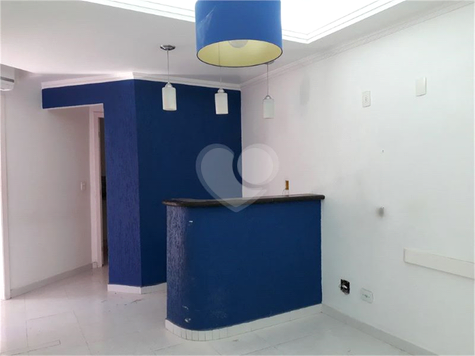 Centro Empresarial Santana