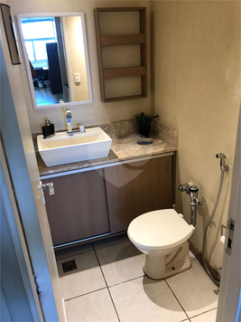 Edifício "AVENIDA CENTRAL"