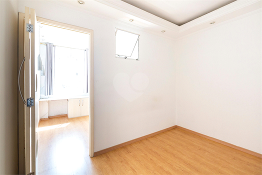 CONDOMÍNIO QUINTO ANDAR - 01206-000 - 958