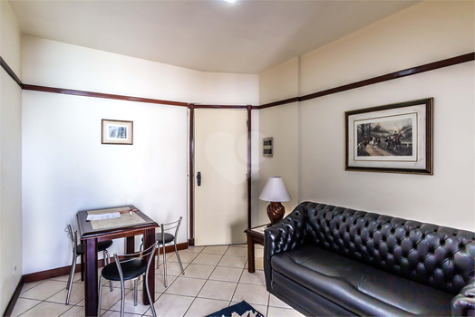 Champs Elysees Business Residence