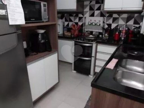  Condominio do Edificio Anita