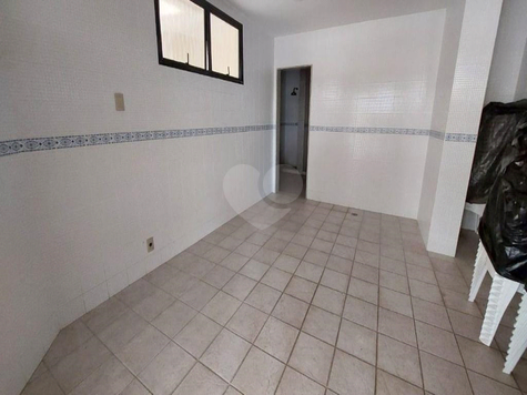 Condomínio Escuna