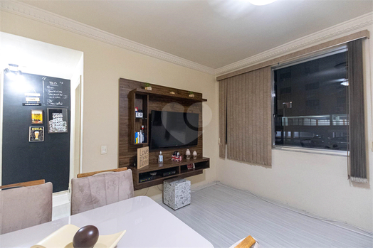 CONDOMÍNIO QUINTO ANDAR - 20560-060 - 785