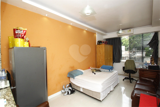 CONDOMÍNIO QUINTO ANDAR - 20021-170 - 200