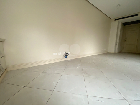 Trade Tower Service & Business