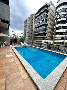 Edficio Delphos