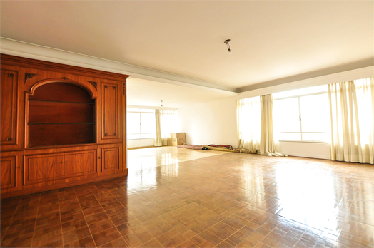 Condomínio Edifício Vila D'Este