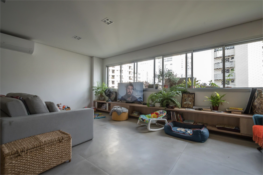 CONDOMÍNIO QUINTO ANDAR - 04618-030 - 981