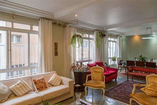 Edifício Ignácio Souza Varella