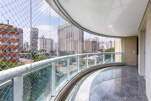 Ibirapuera Plaza