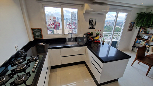 Centro Empresarial Pinheiros