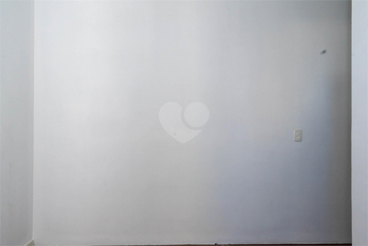 CONDOMÍNIO QUINTO ANDAR - 03133-000 - 2130