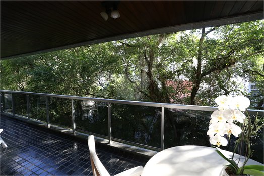 Edifício "DR. DOMINGOS SABOYA"