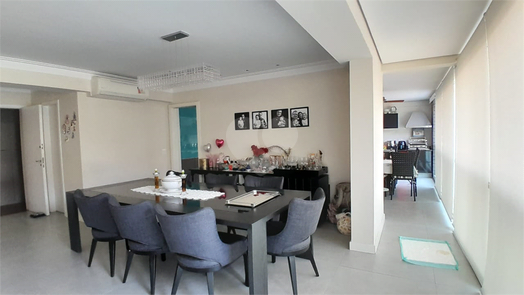 Inside Park Perdizes