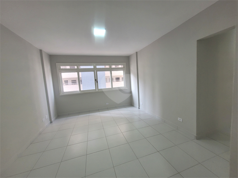  Condomínio Edifício Caravelle -