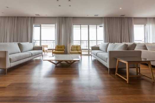 CHATEAU DE BELCASTEL