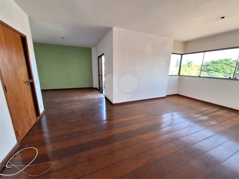 Condomínio Edifício Capri