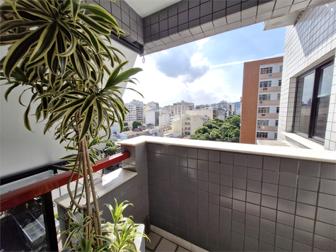 Edifício "RESIDENCIAL ITACURUÇÁ"