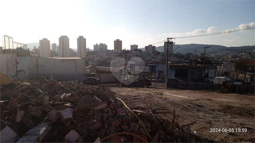 terreno 1159m² (foto de 05/06/2024)