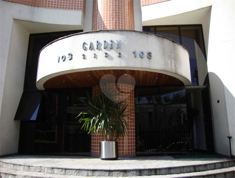 Garden Side