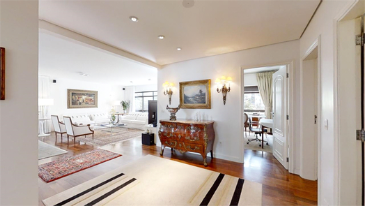 Edifício Pedras Brancas