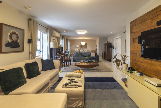 PIAZZA DELLA FORTEZZA