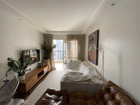 GRAND SPACE PINHEIROS